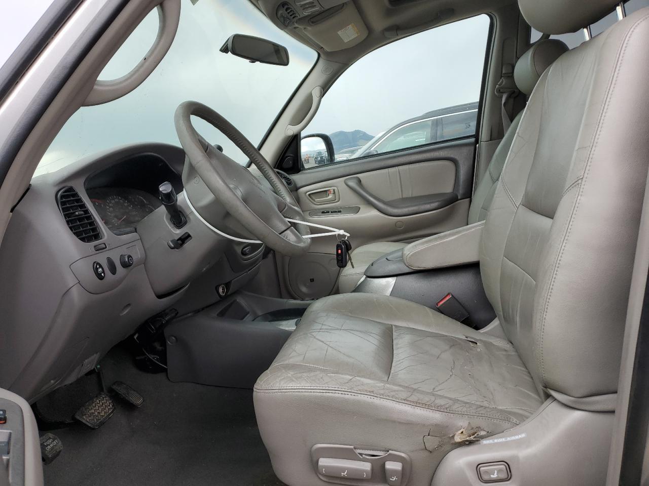 2001 Toyota Sequoia Limited - Фото 7
