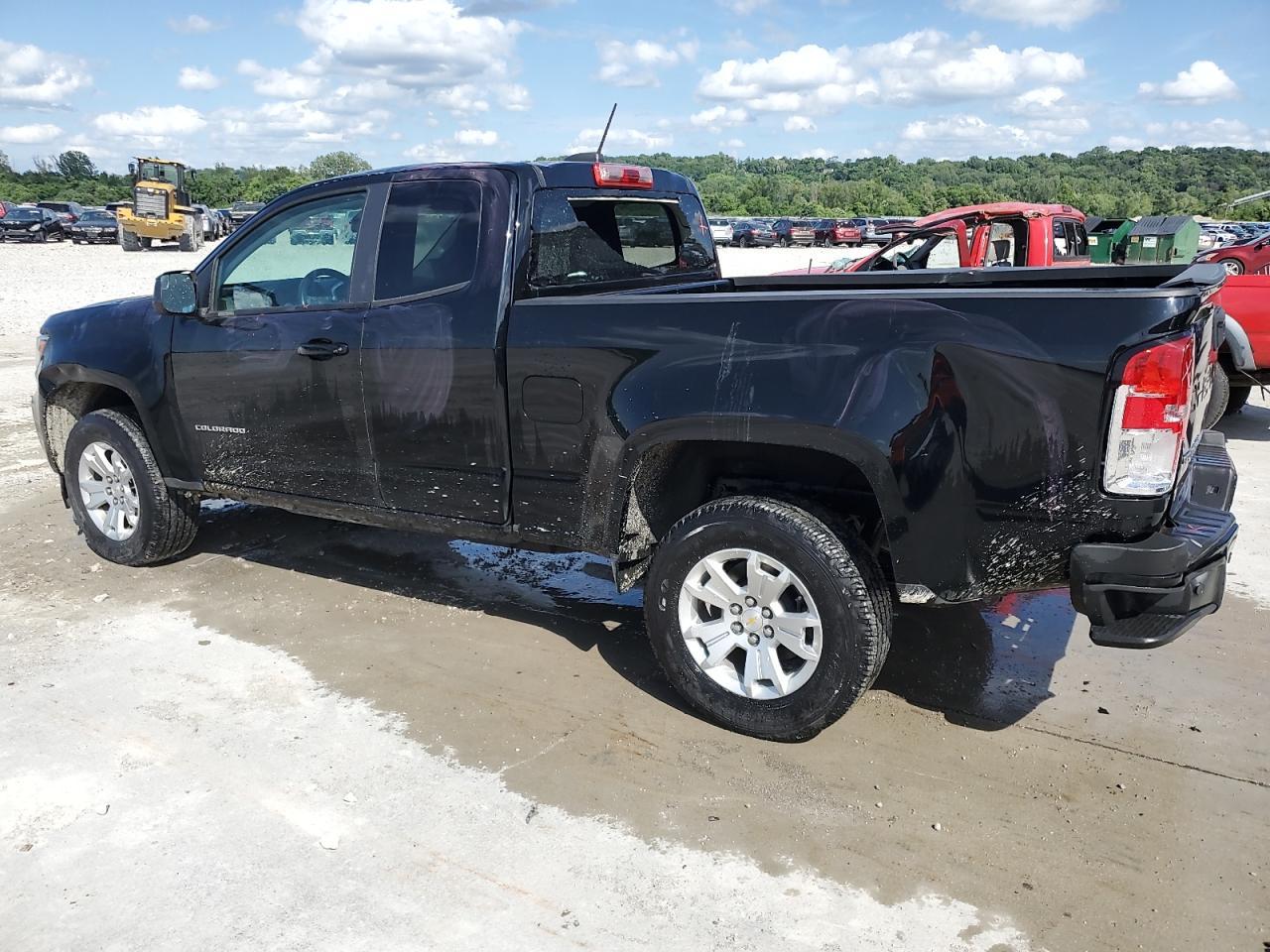 2022 Chevrolet Colorado Lt - Фото 2
