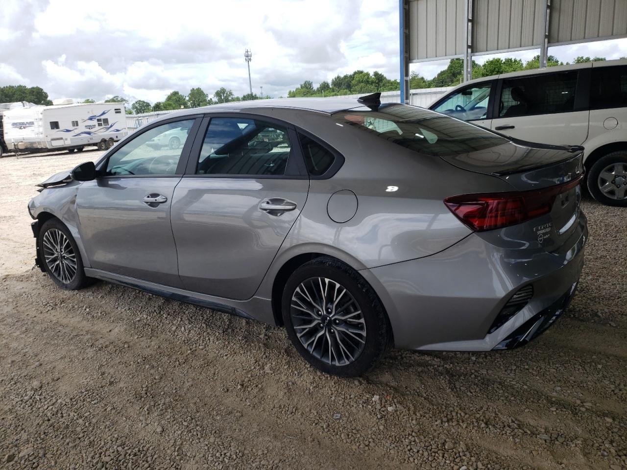 2024 Kia Forte Gt Line - Фото 2