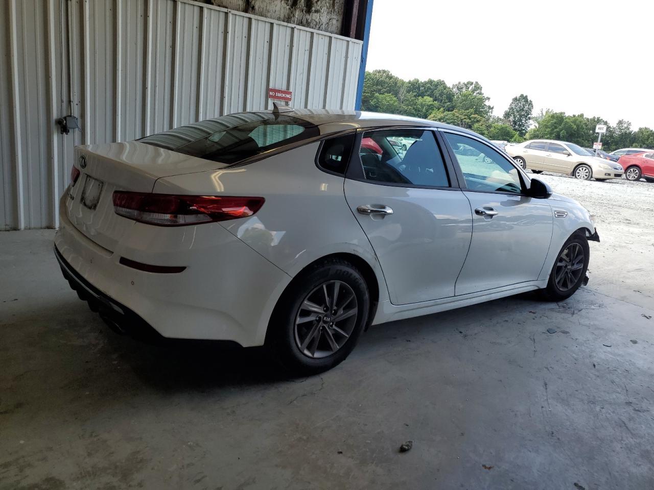 2020 Kia Optima Lx - Image 3