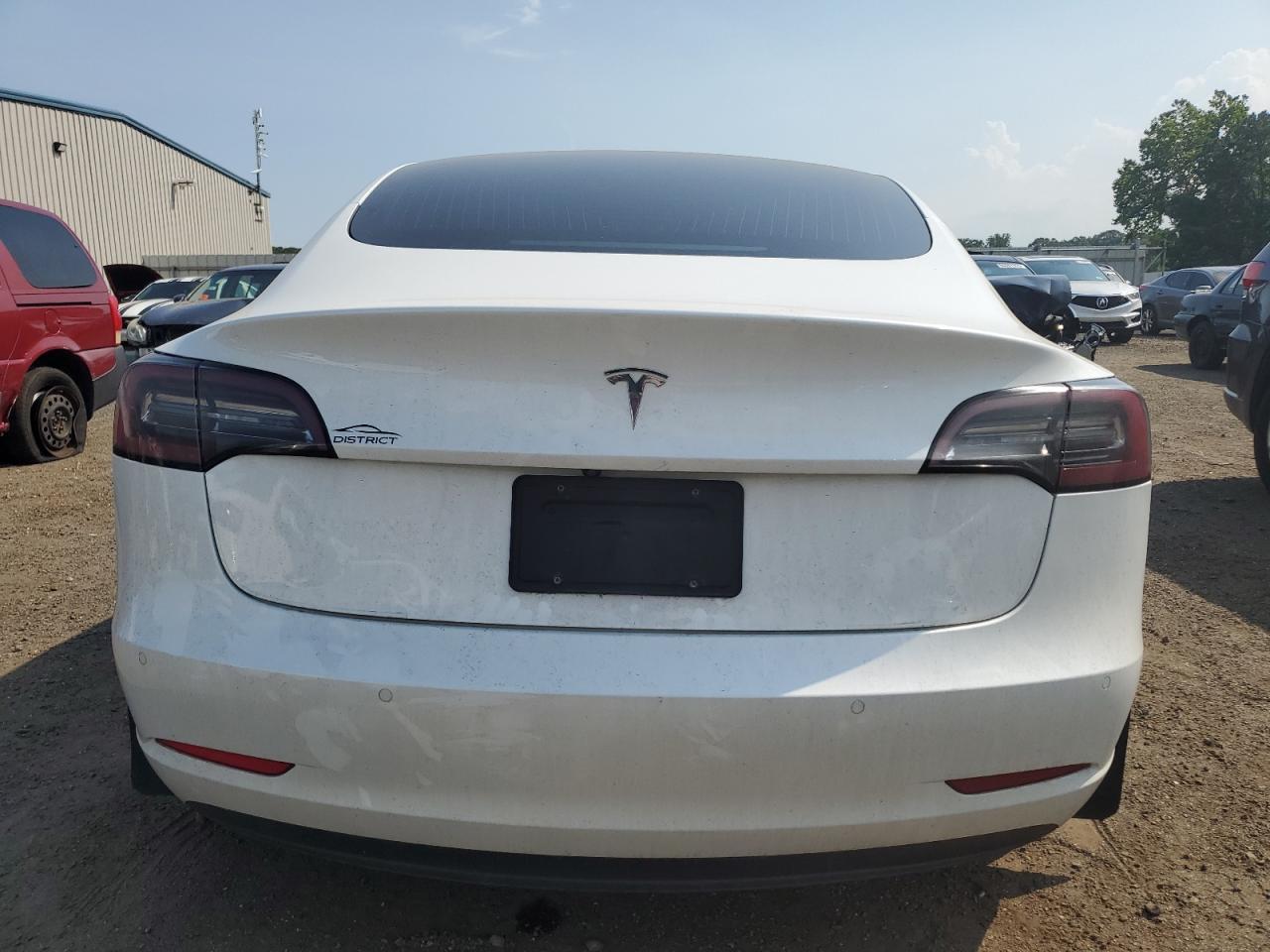 2020 Tesla Model 3 - Фото 6