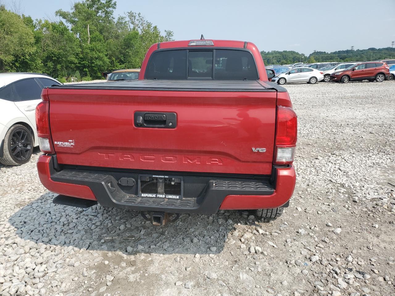 2016 Toyota Tacoma Double Cab - Фото 6