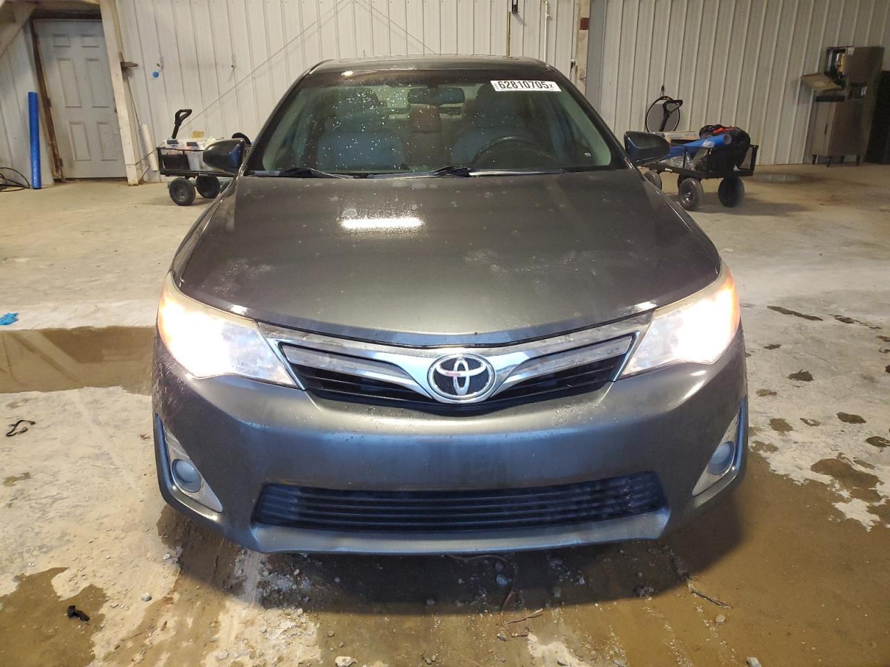2012 Toyota Camry Base - Фото 5