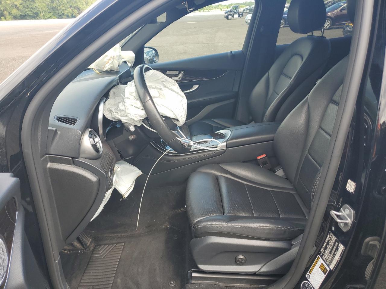 2020 Mercedes-Benz Glc 300 4Matic - Image 7