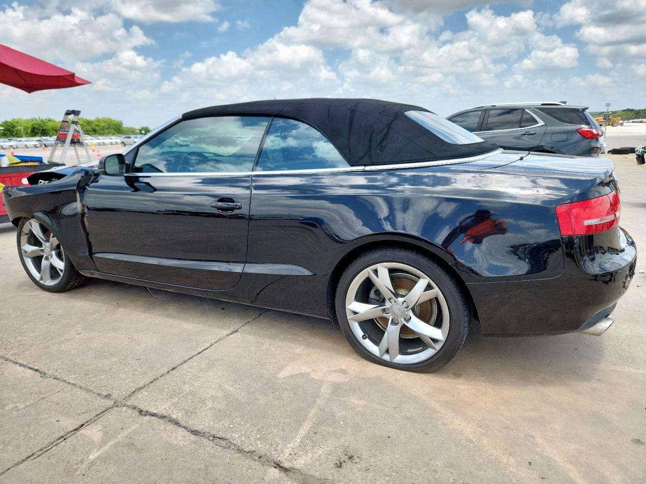 2012 Audi A5 Premium Plus - Фото 2
