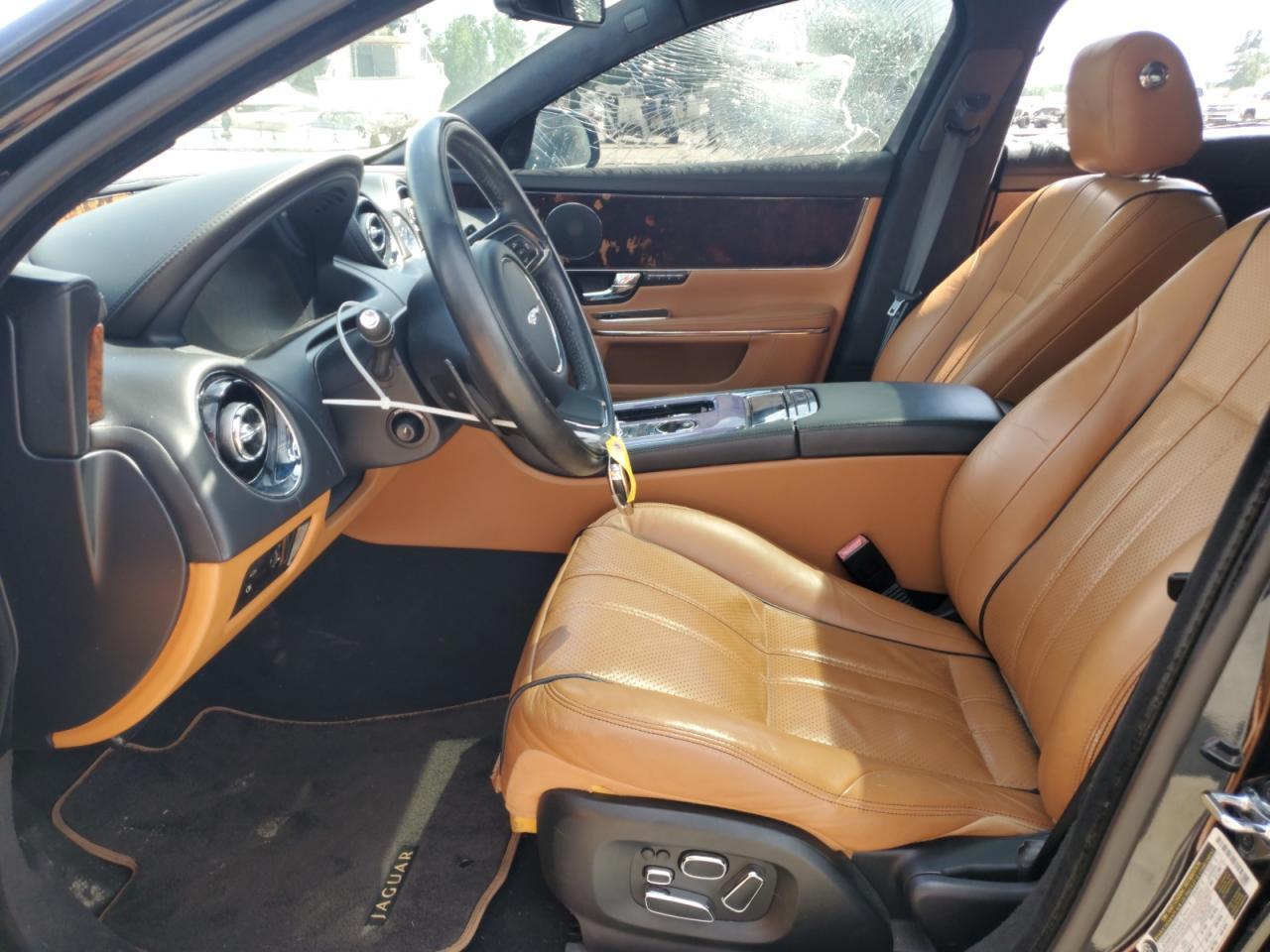 2012 Jaguar Xj - Image 7