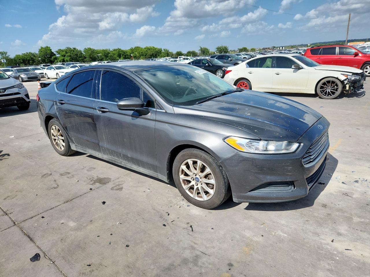 2016 Ford Fusion S - Image 4