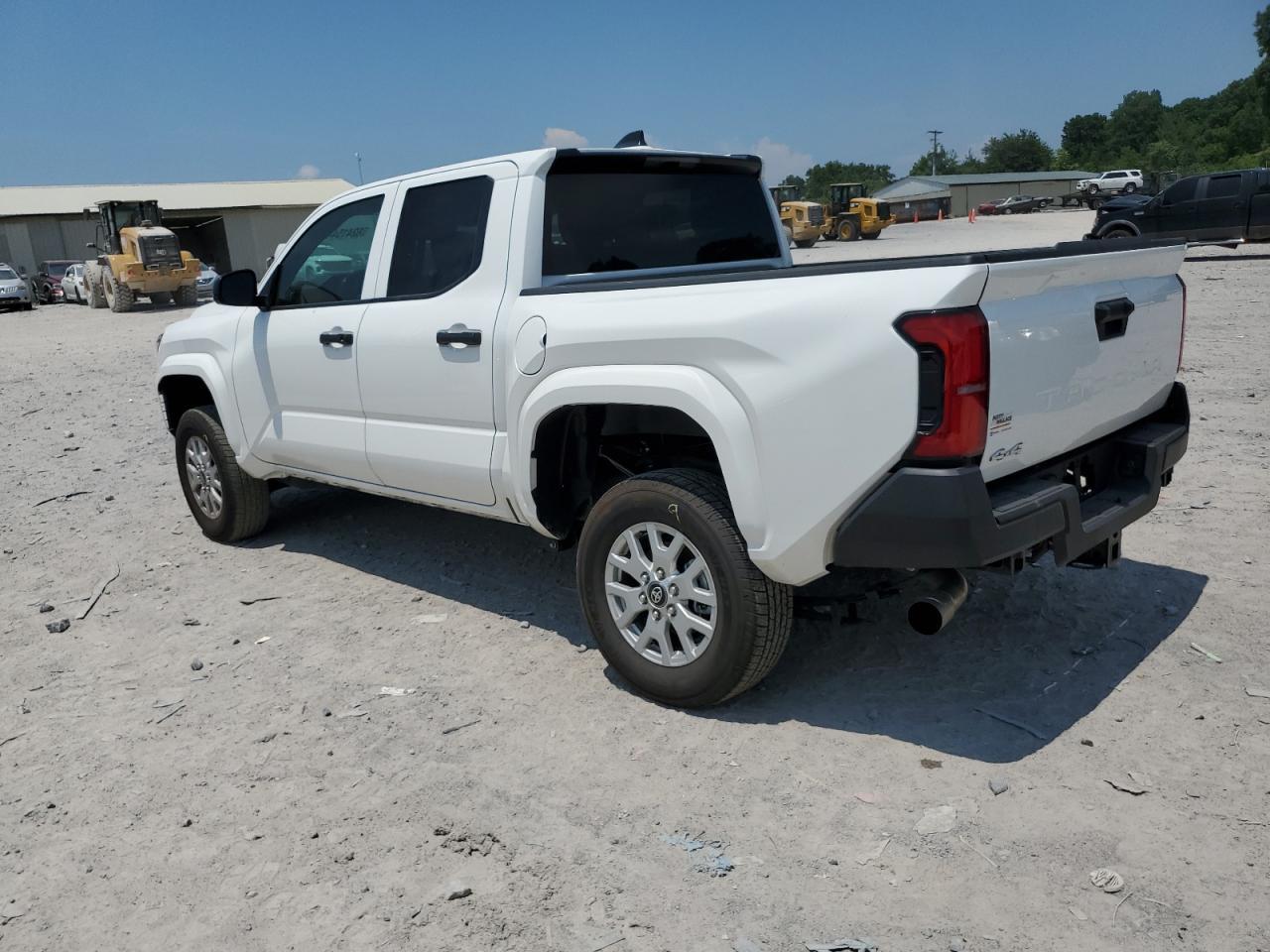 2025 Toyota Tacoma Double Cab - Image 2