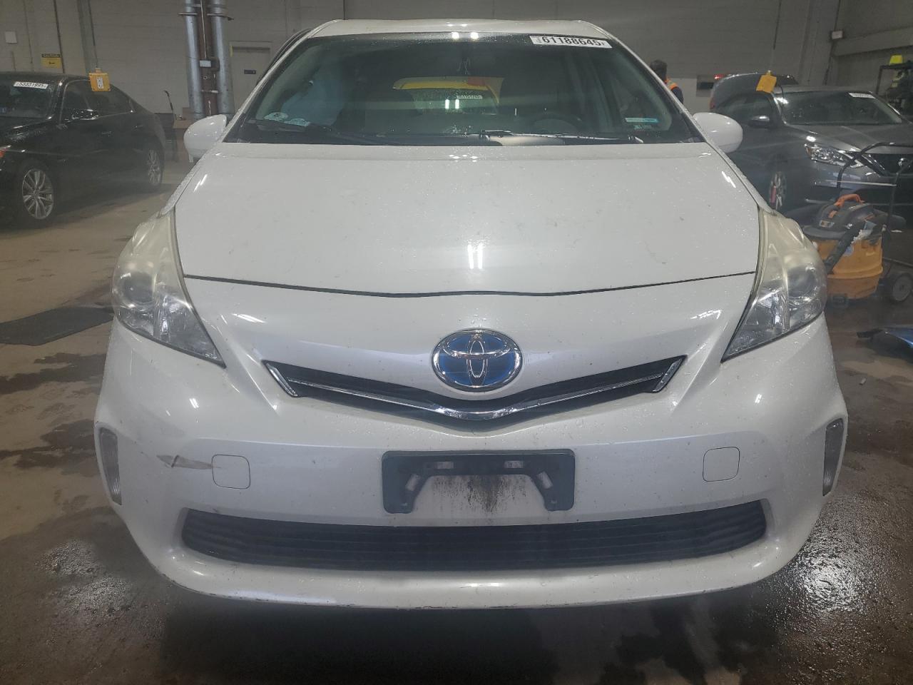2013 Toyota Prius V - Фото 5
