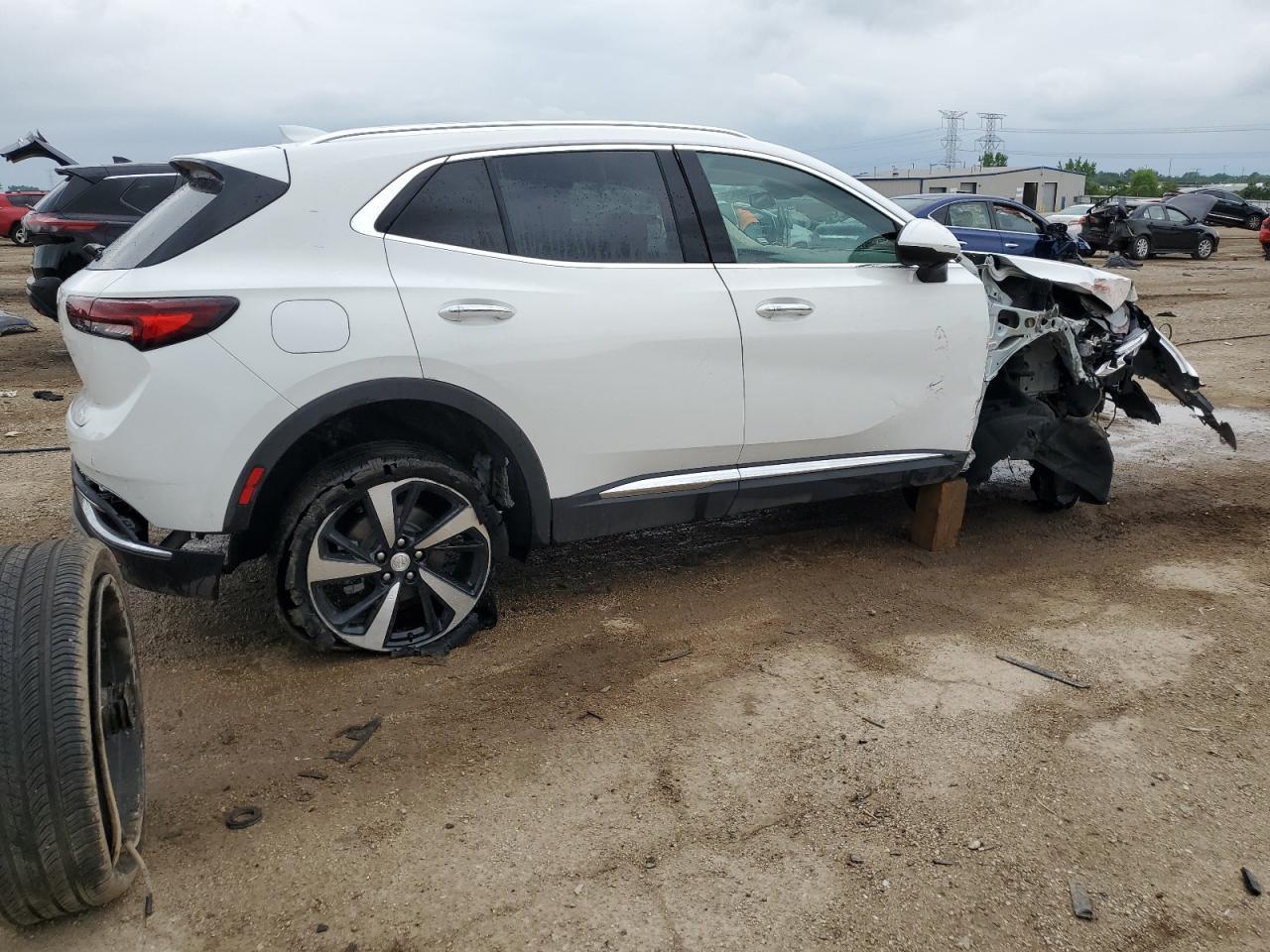 2021 Buick Envision Essence - Image 3