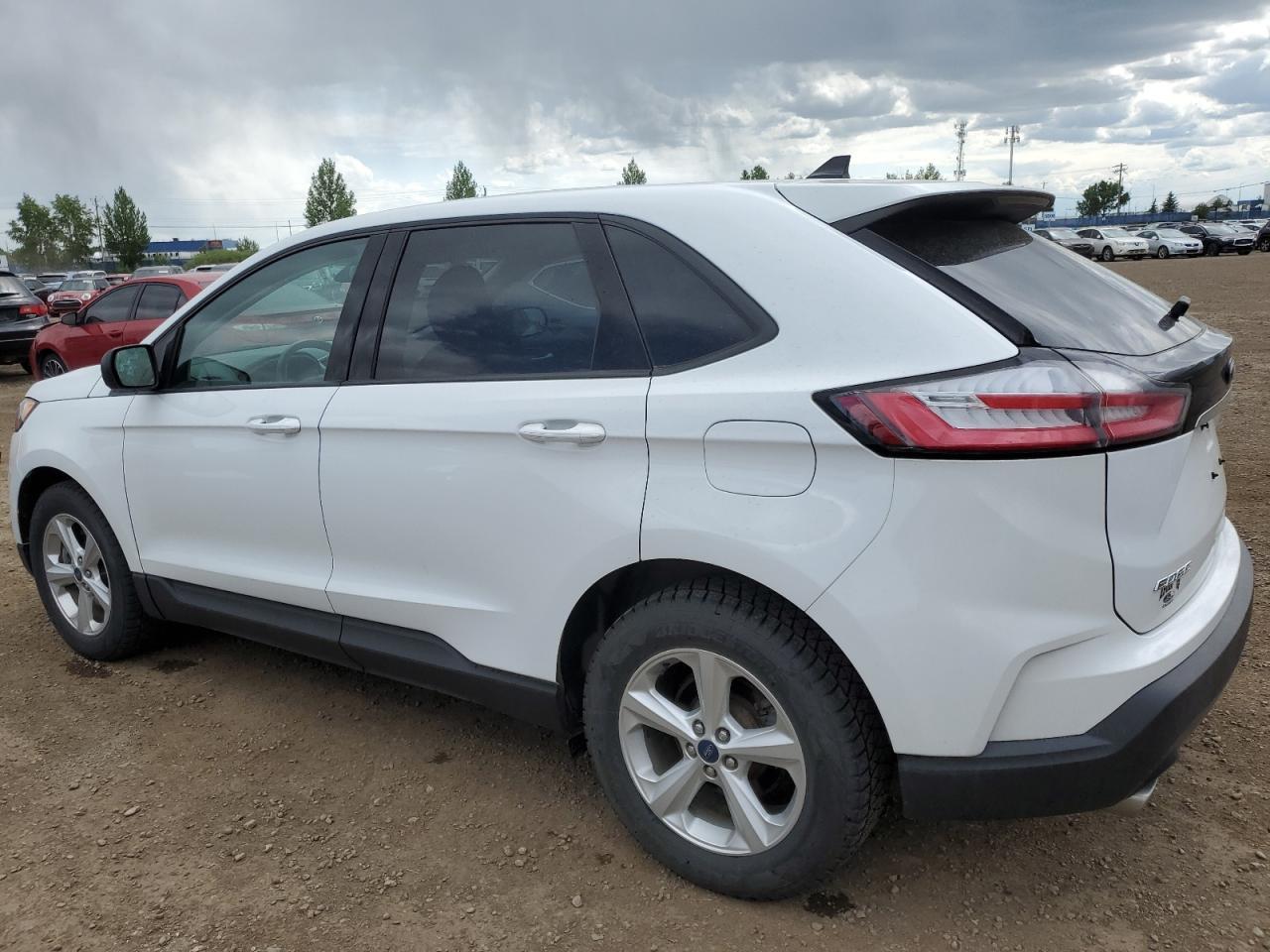 2019 Ford Edge Se - Фото 2
