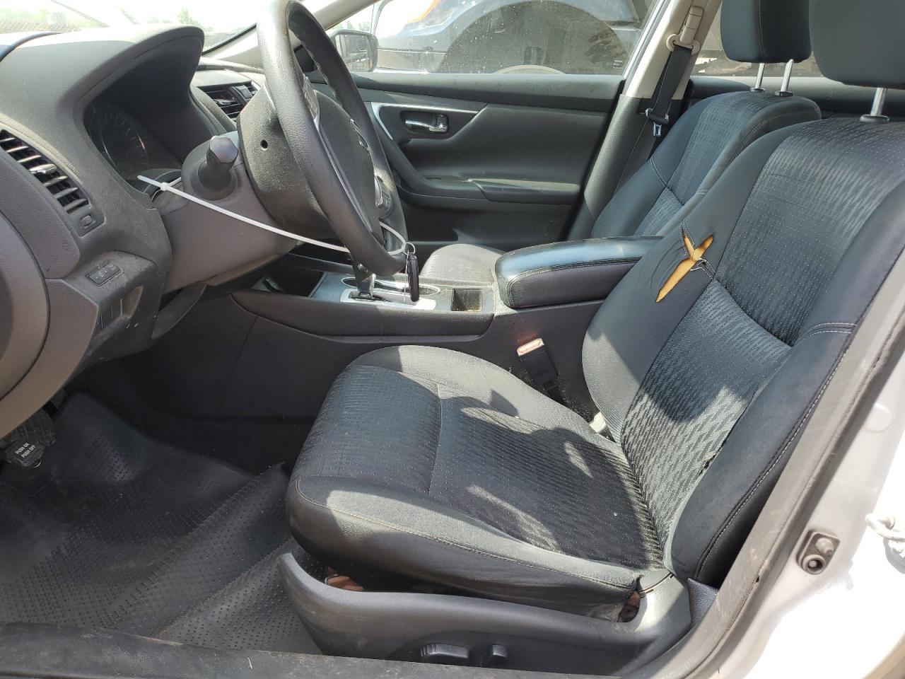 2016 Nissan Altima 2.5 - Фото 7