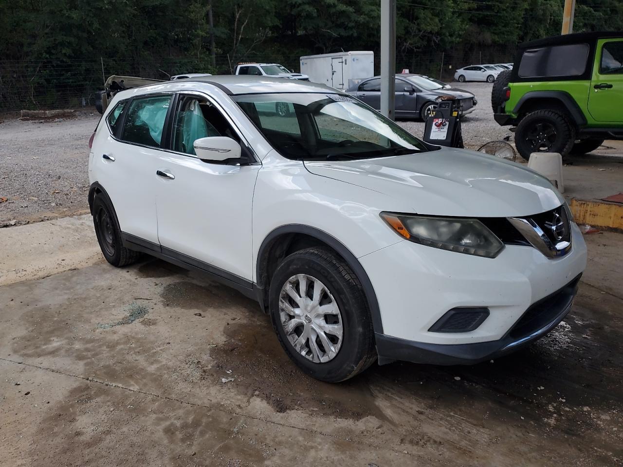 2015 Nissan Rogue S - Фото 4
