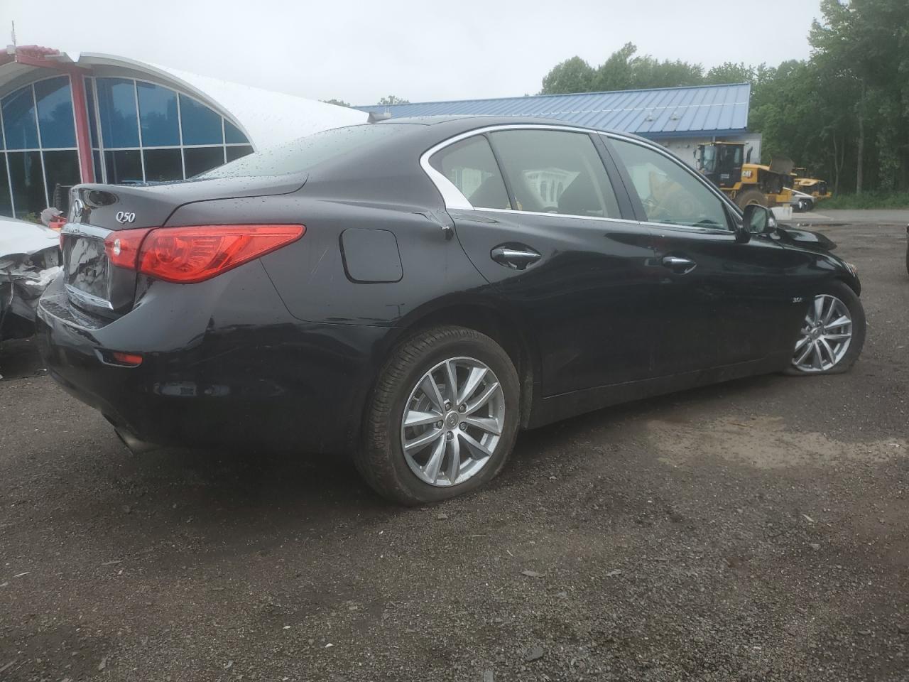 2017 Infiniti Q50 Premium - Фото 3