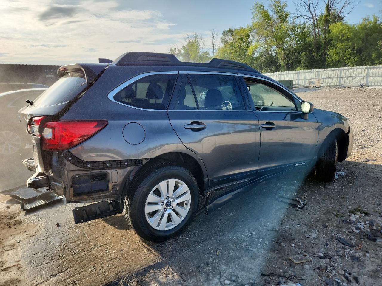 2018 Subaru Outback 2.5I Premium - Фото 3