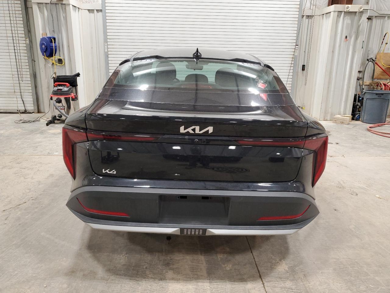 2025 Kia K4 Lx - Image 6