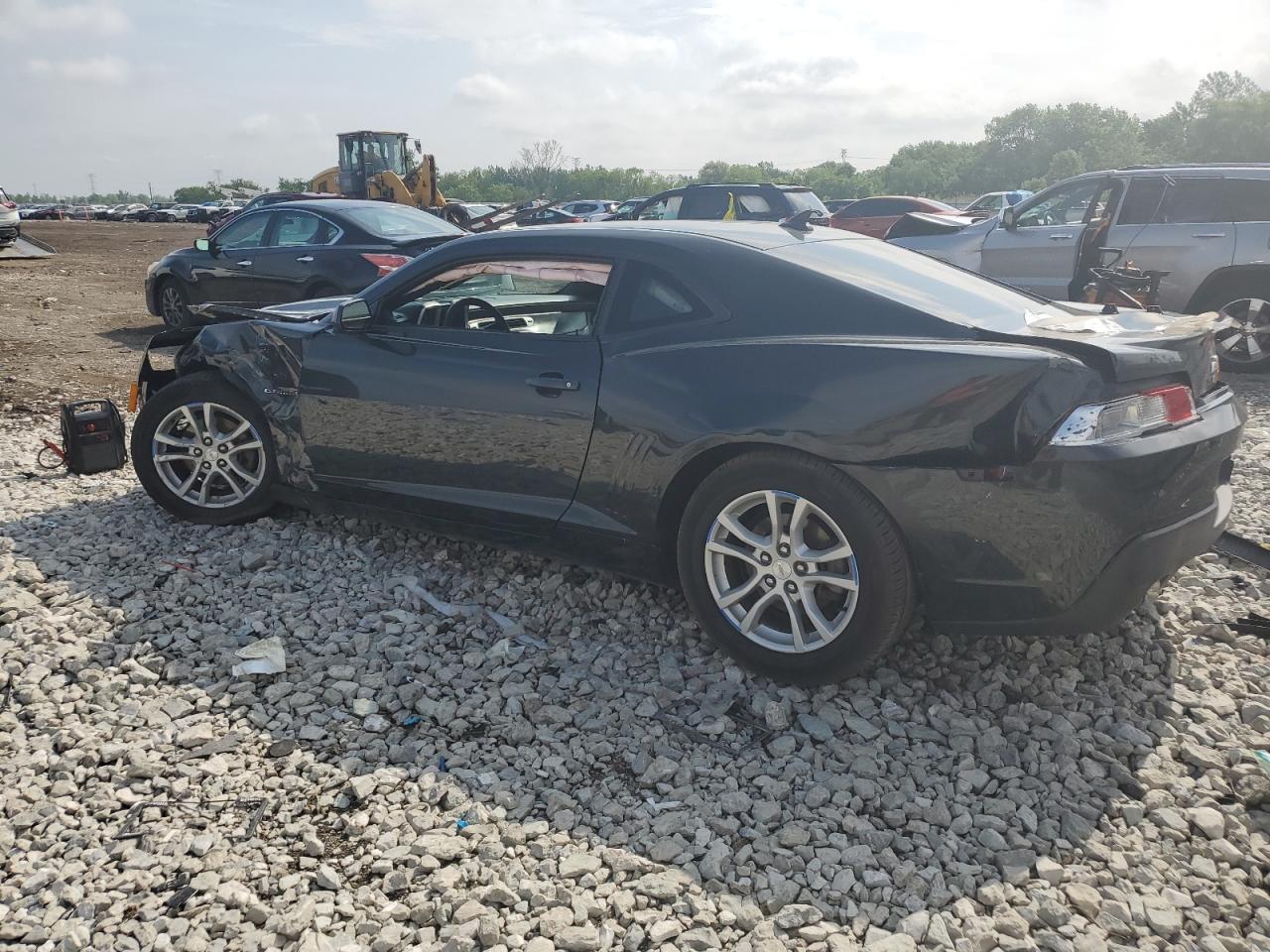 2015 Chevrolet Camaro Ls - Фото 2