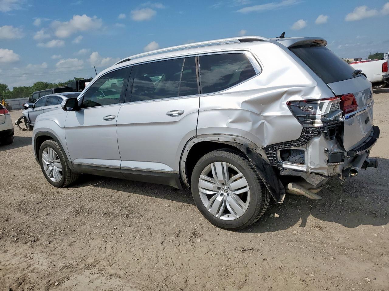 2018 Volkswagen Atlas Sel Premium - Image 2