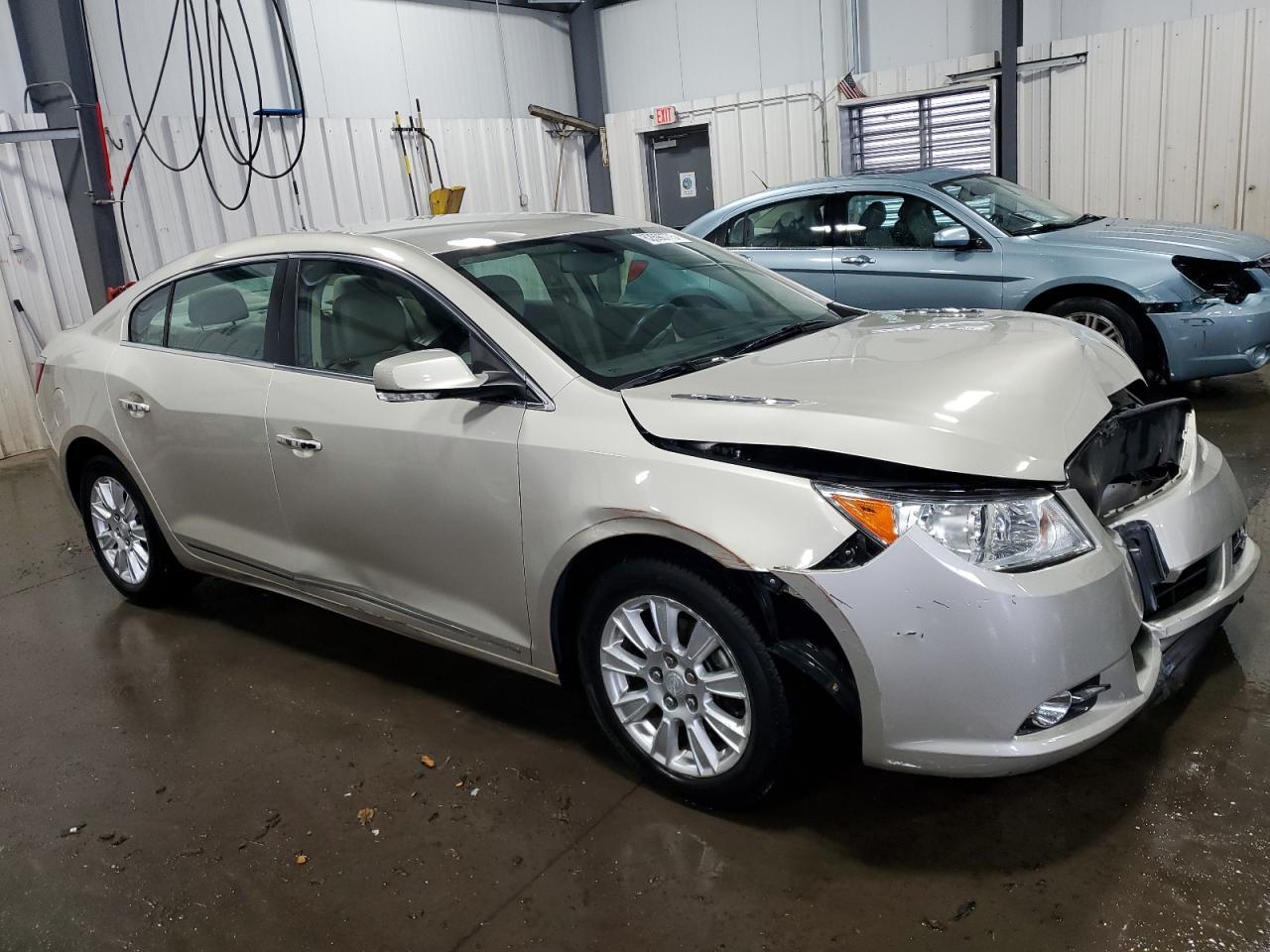 2013 Buick Lacrosse - Image 4