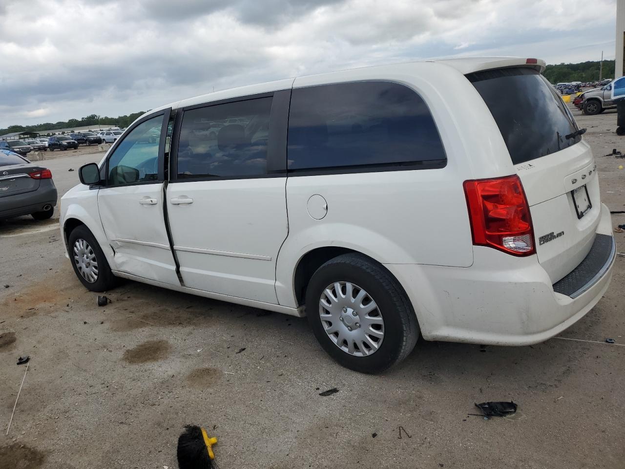 2011 Dodge Grand Caravan Express - Image 2