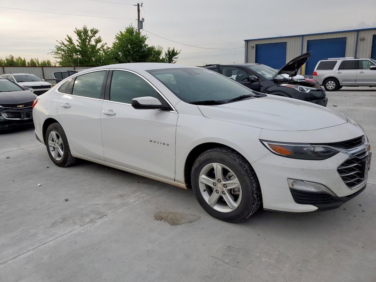 2024 Chevrolet Malibu Ls - Фото 4