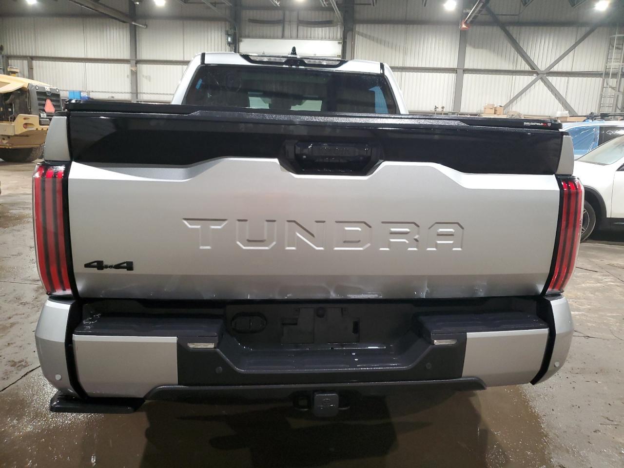 2023 Toyota Tundra Crewmax Platinum - Фото 6
