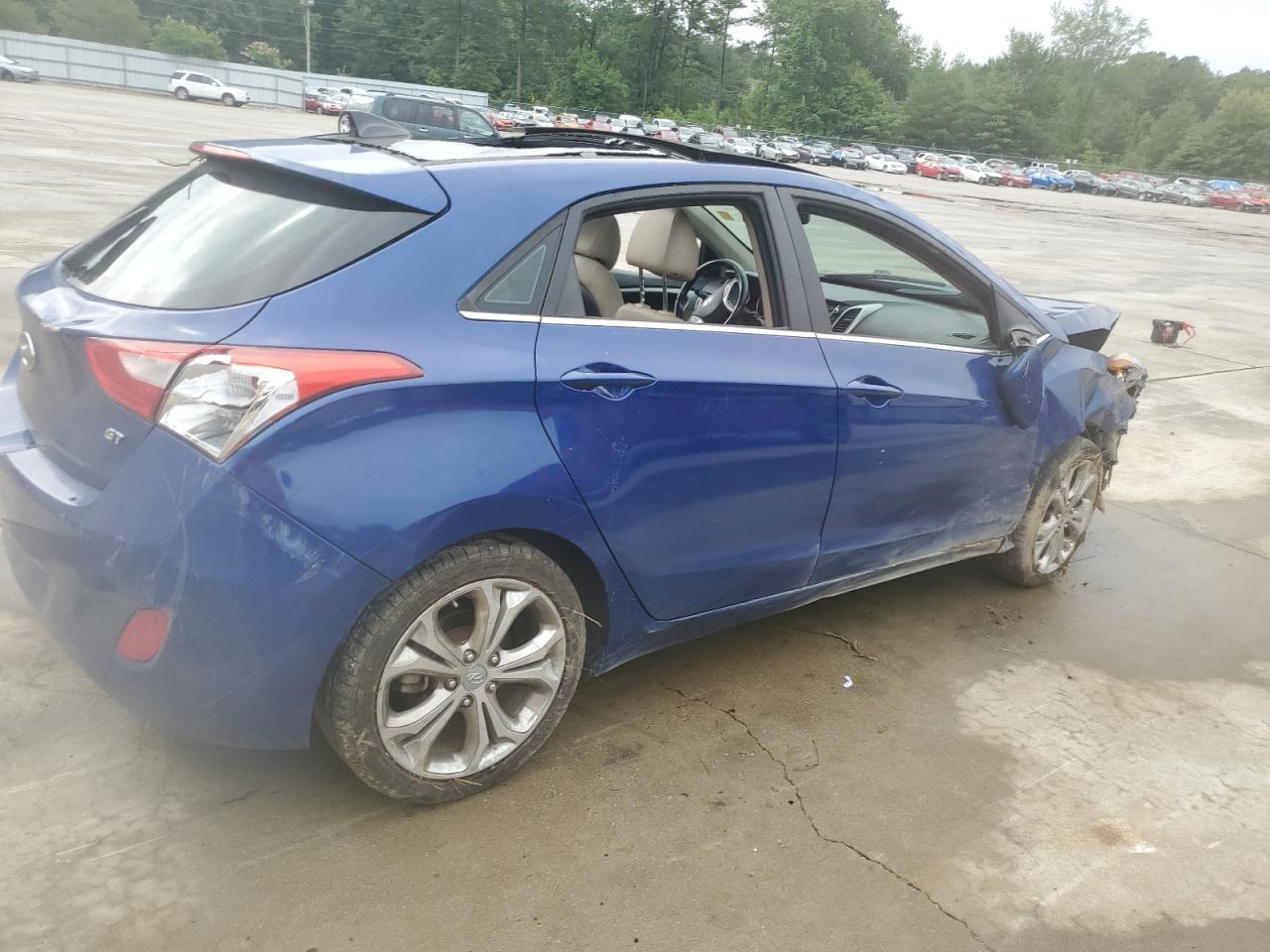 2013 Hyundai Elantra Gt - Image 3