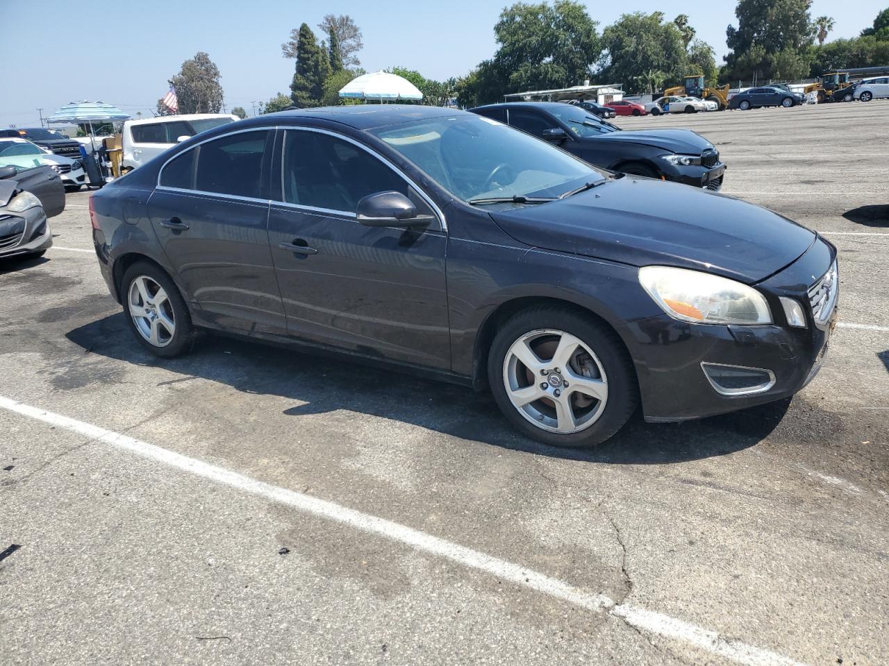 2013 Volvo S60 T5 - Image 4