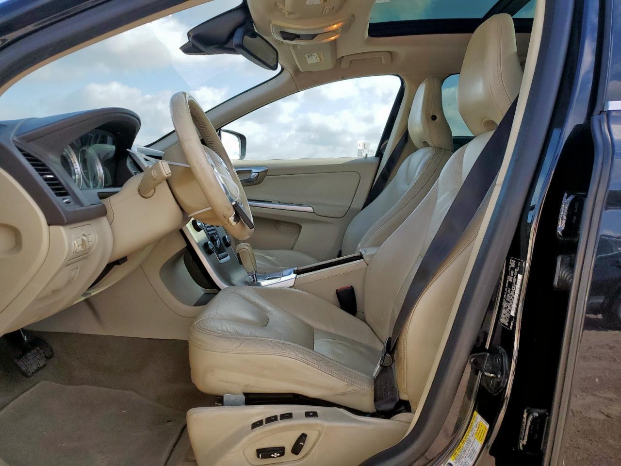 2012 Volvo Xc60 T6 - Image 7