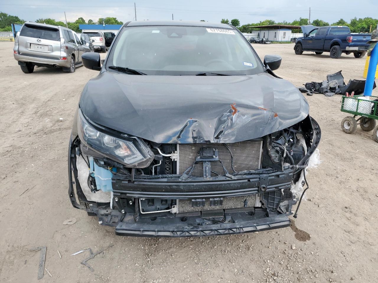 2020 Nissan Rogue Sport S - Image 5