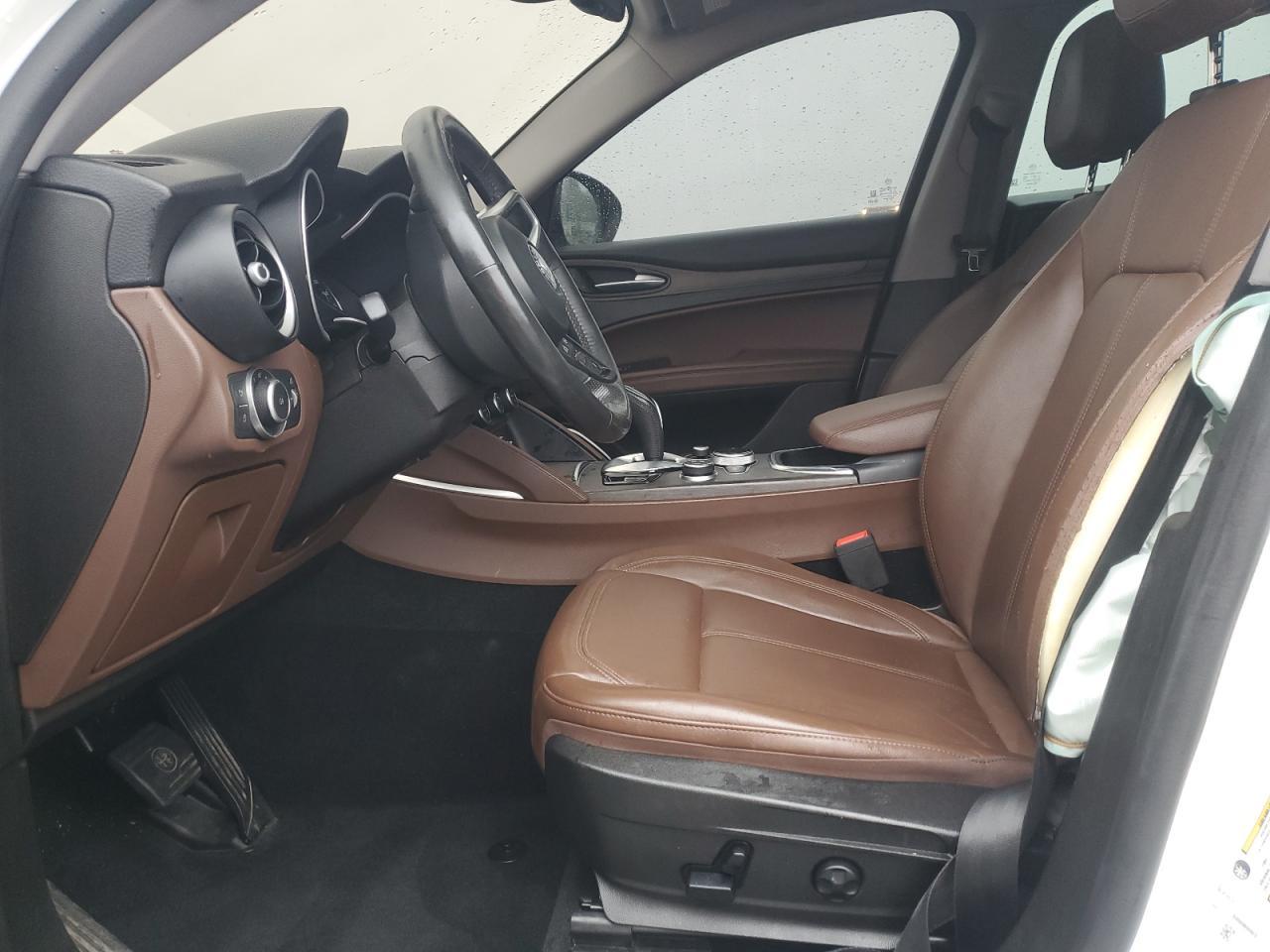 2020 Alfa Romeo Stelvio Ti - Image 7