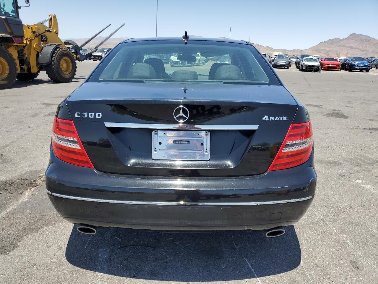 2013 Mercedes-Benz C 300 4Matic - Image 6