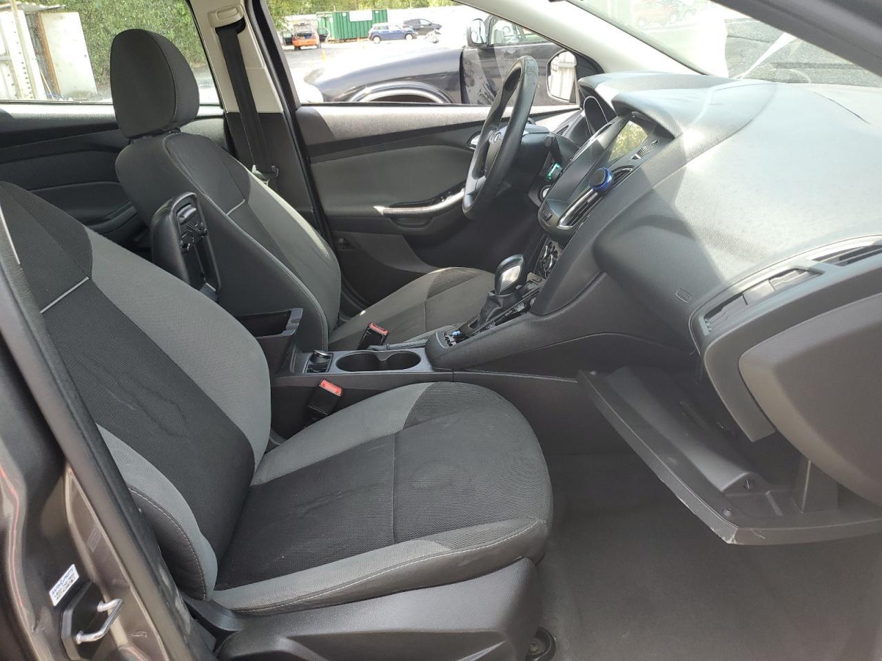 2014 Ford Focus Se - Image 7