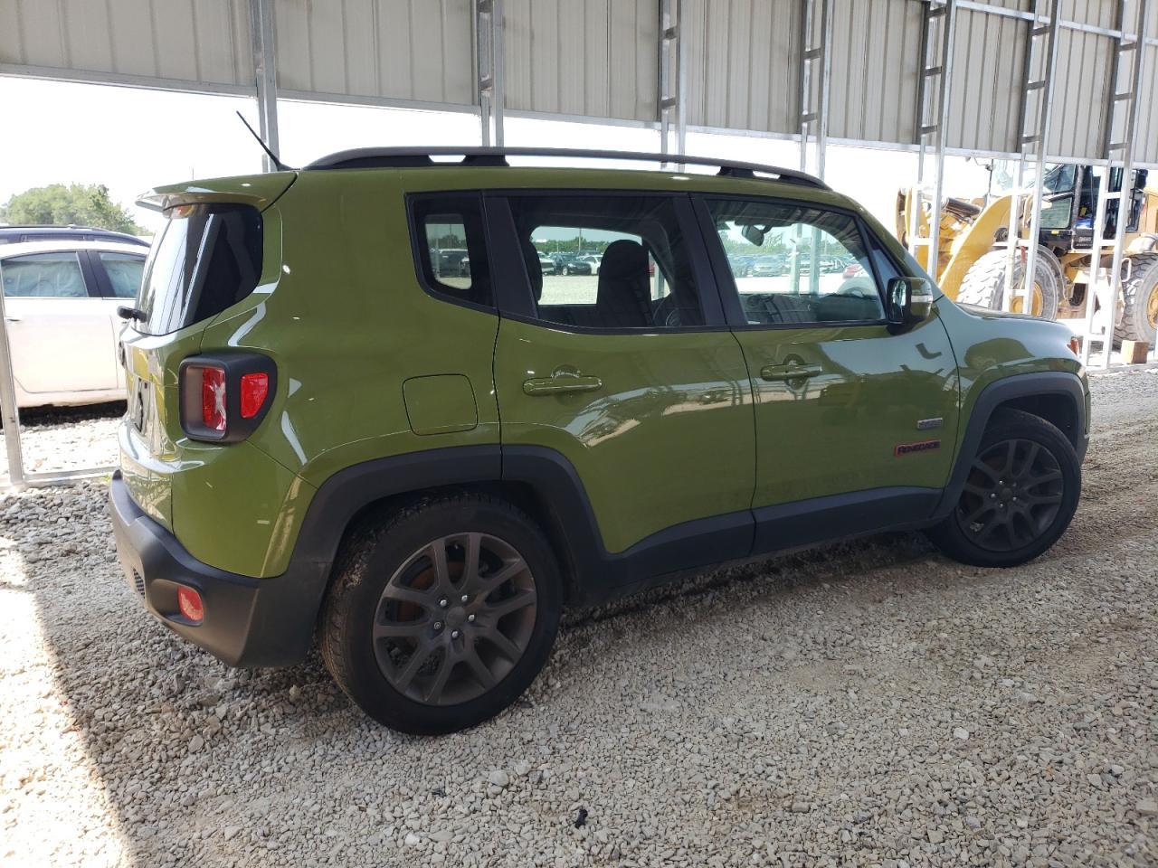 2016 Jeep Renegade Latitude - Фото 3