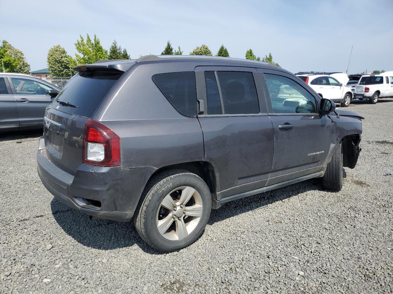2014 Jeep Compass Sport - Фото 3