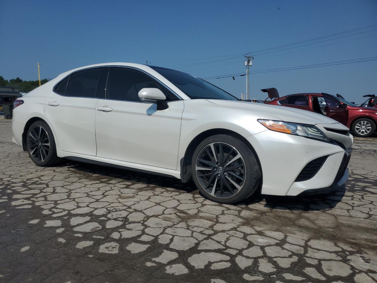2020 Toyota Camry Xse - Фото 4