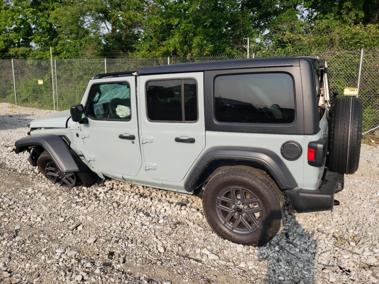 2024 Jeep Wrangler Sport - Фото 2