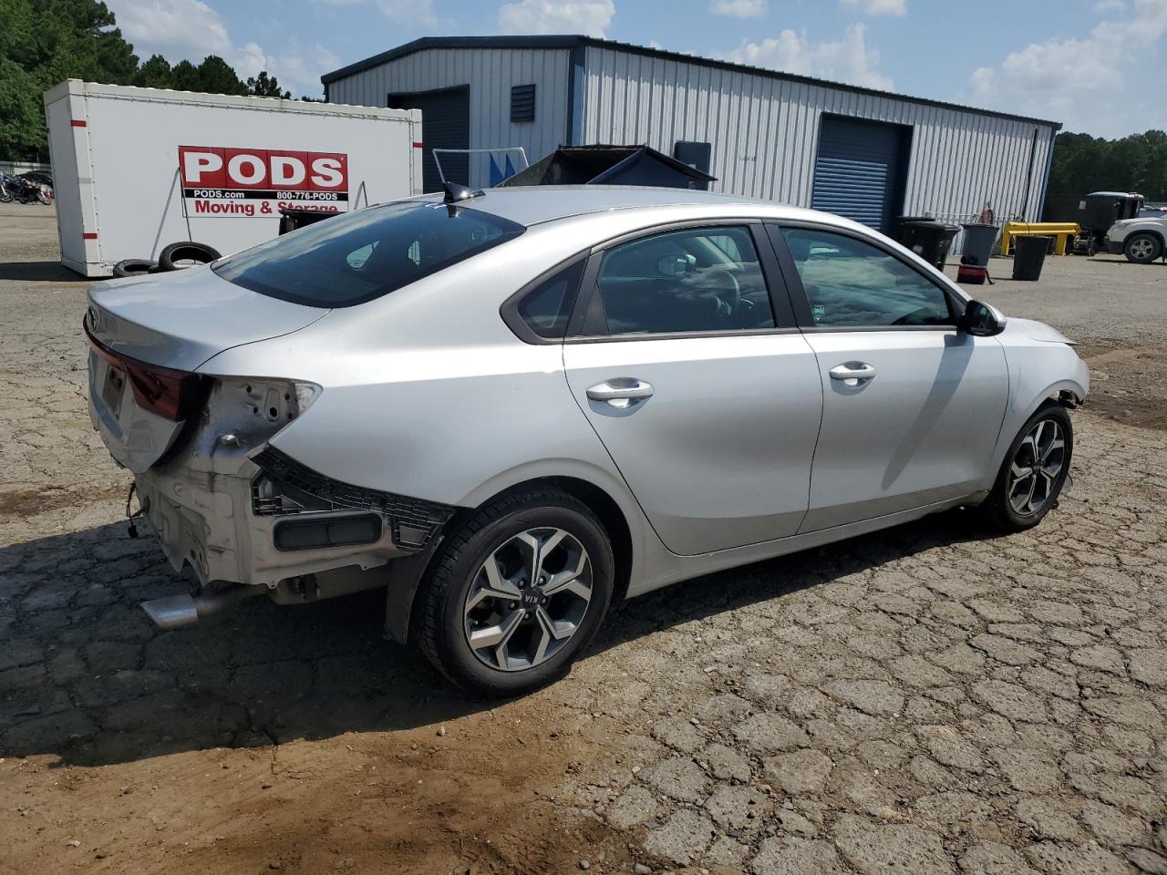 2021 Kia Forte Fe - Фото 3