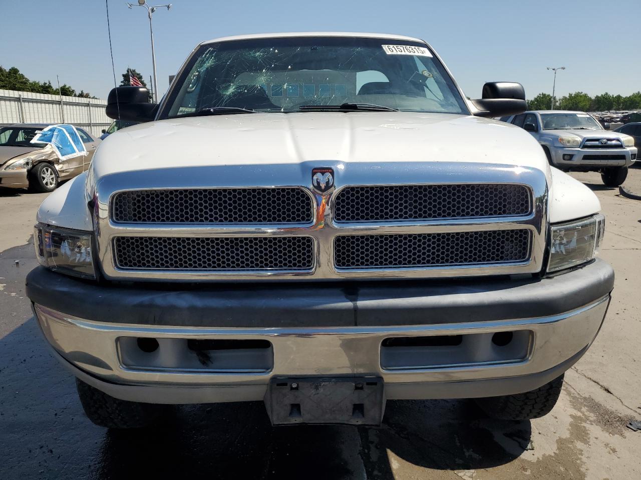 2001 Dodge Ram 2500 - Фото 5