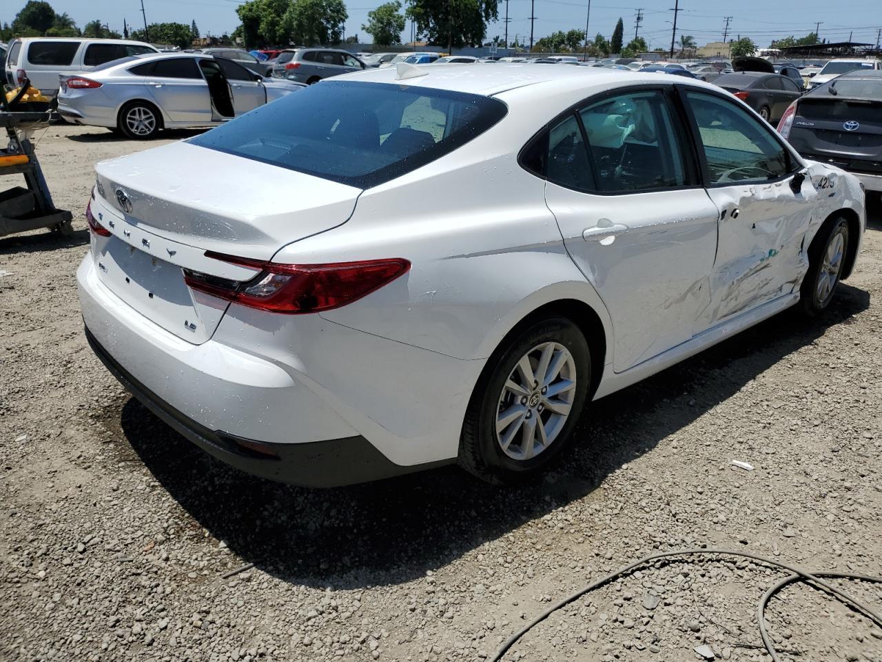 2025 Toyota Camry Xse - Фото 3