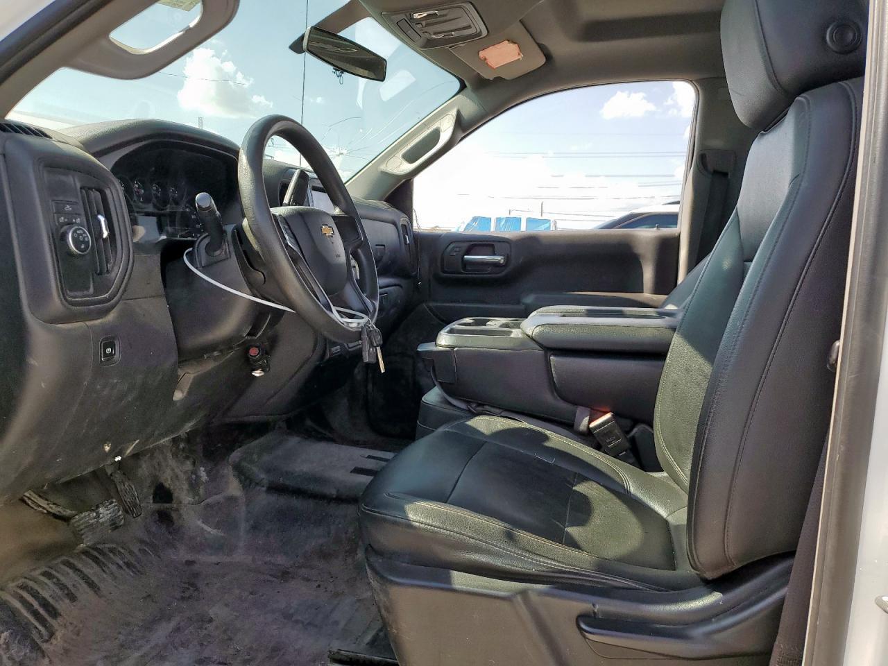 2021 Chevrolet Silverado C1500 - Фото 7