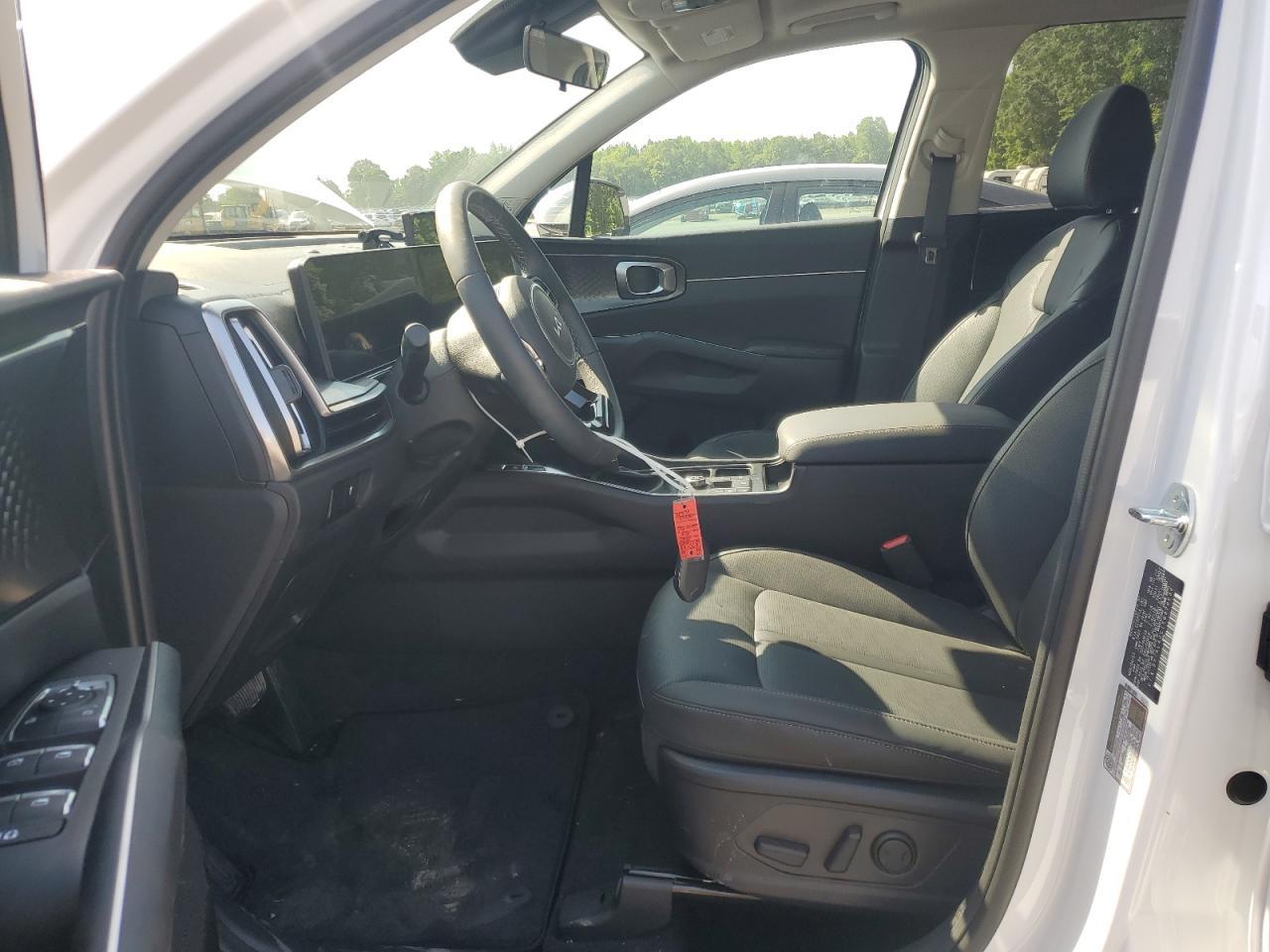 2025 Kia Sorento S - Фото 7