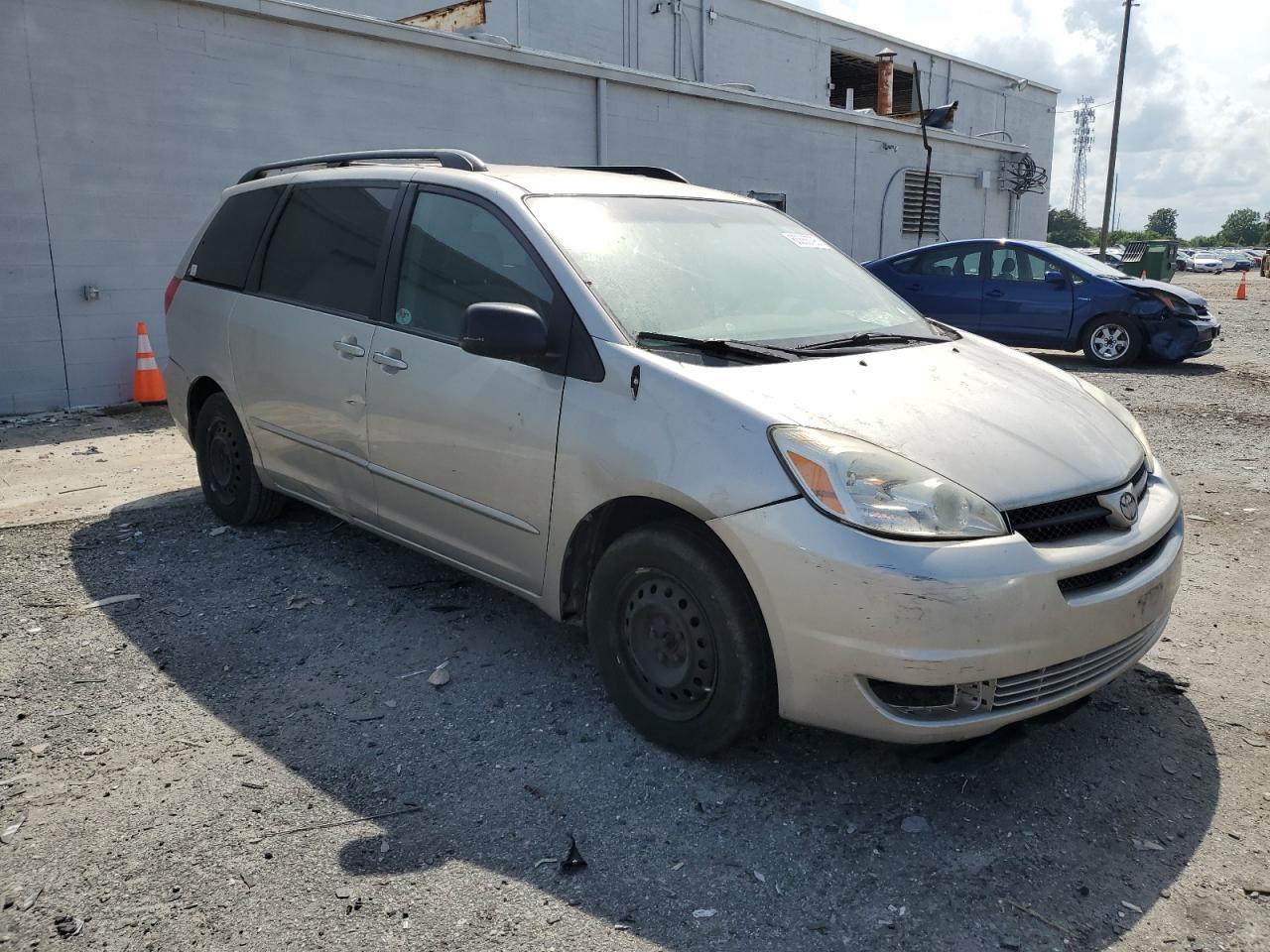 2004 Toyota Sienna Ce - Фото 4
