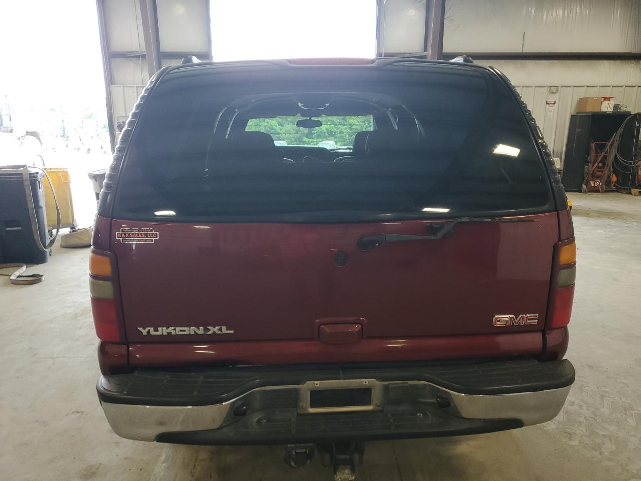 2003 GMC Yukon Xl C1500 - Image 6
