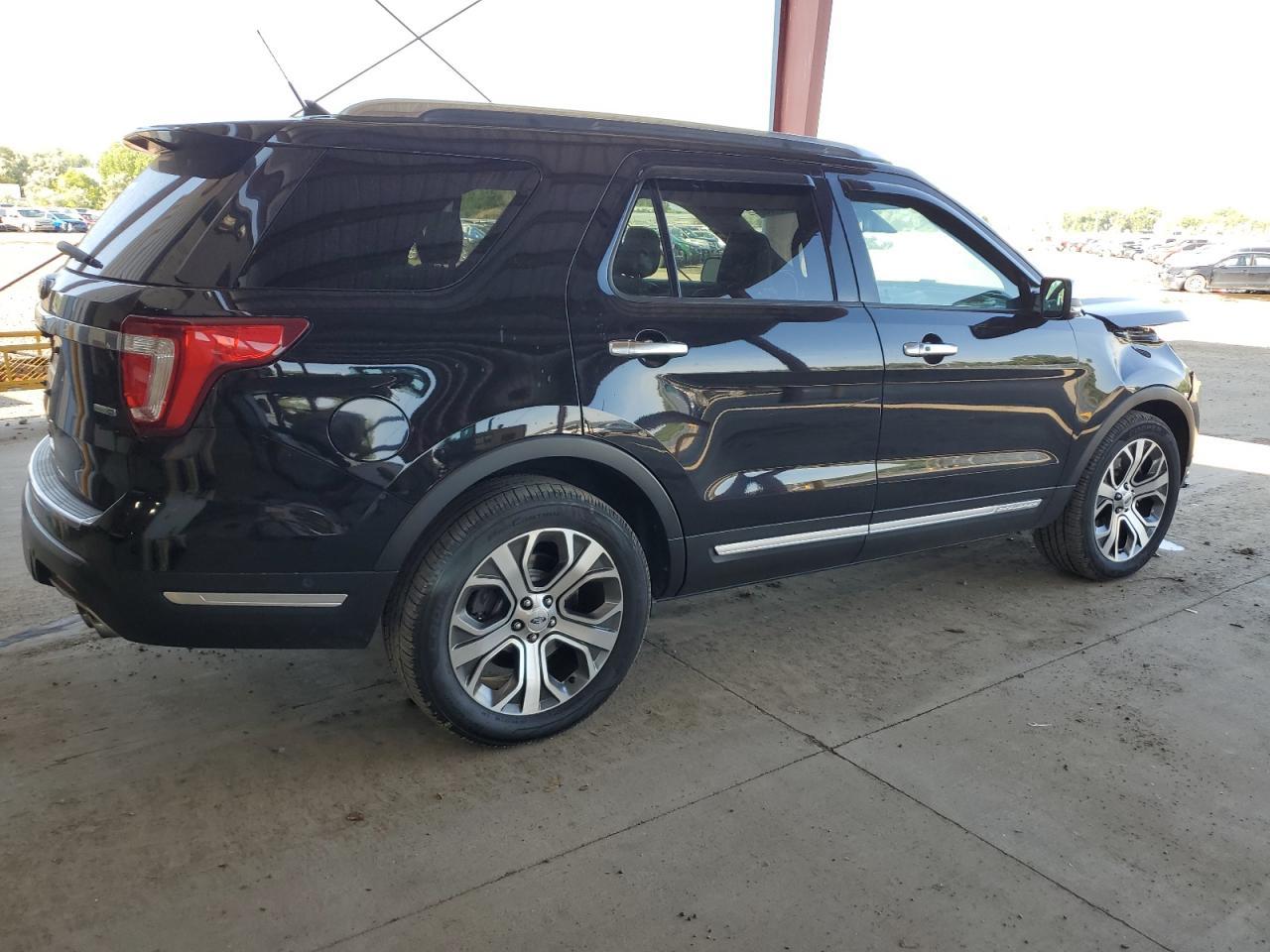 2019 Ford Explorer Platinum - Фото 3