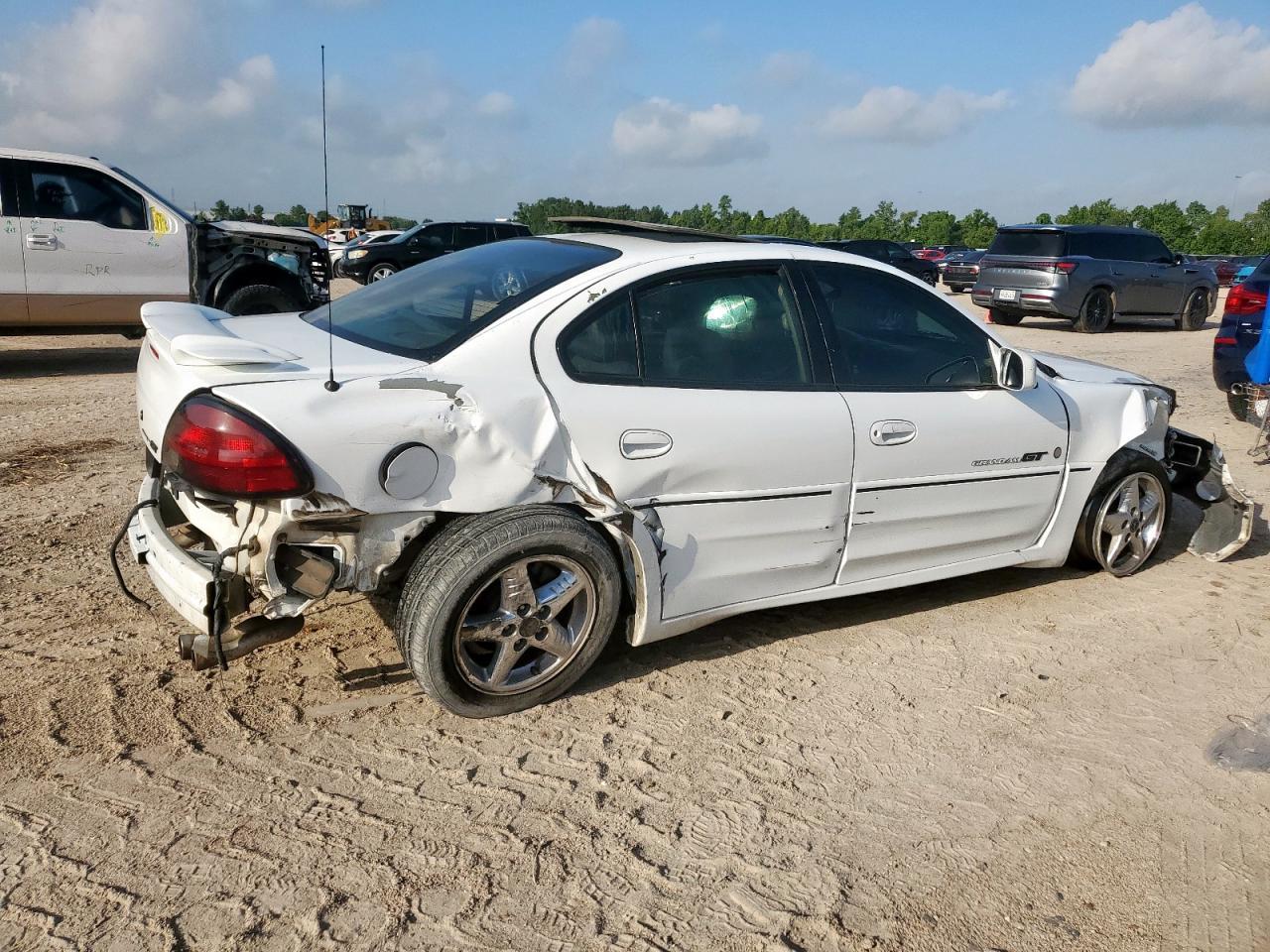 2001 Pontiac Grand Am Gt1 - Image 3