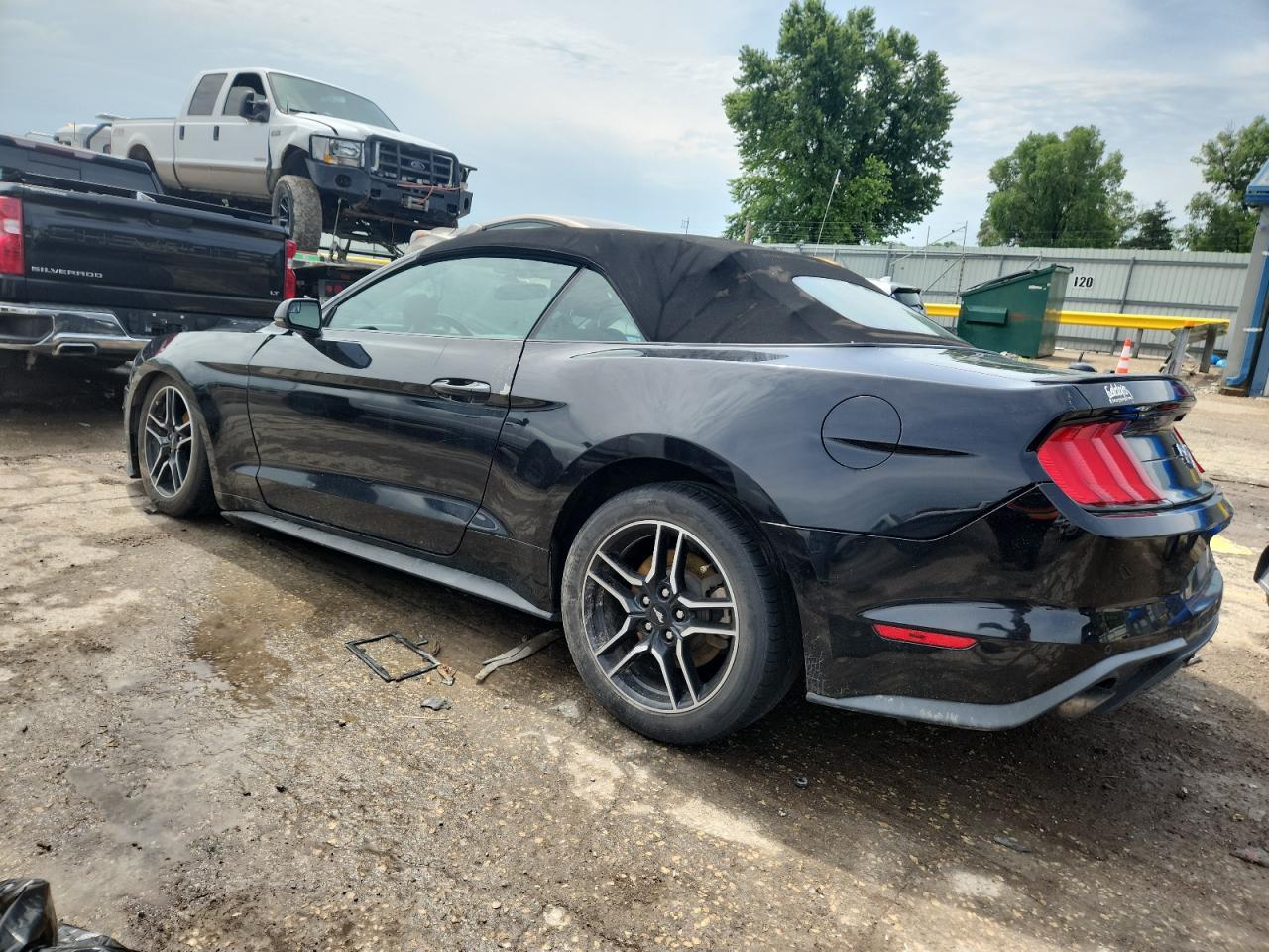 2018 Ford Mustang - Фото 2