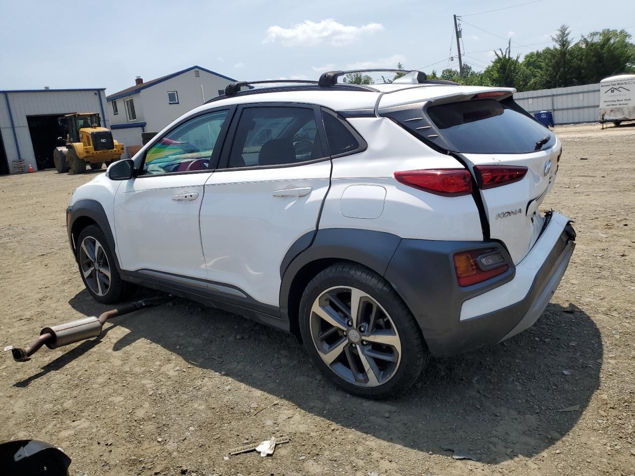 2021 Hyundai Kona Limited - Фото 2