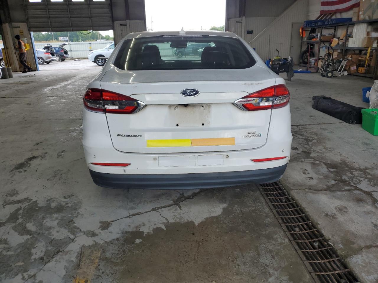 2019 Ford Fusion Se - Фото 6