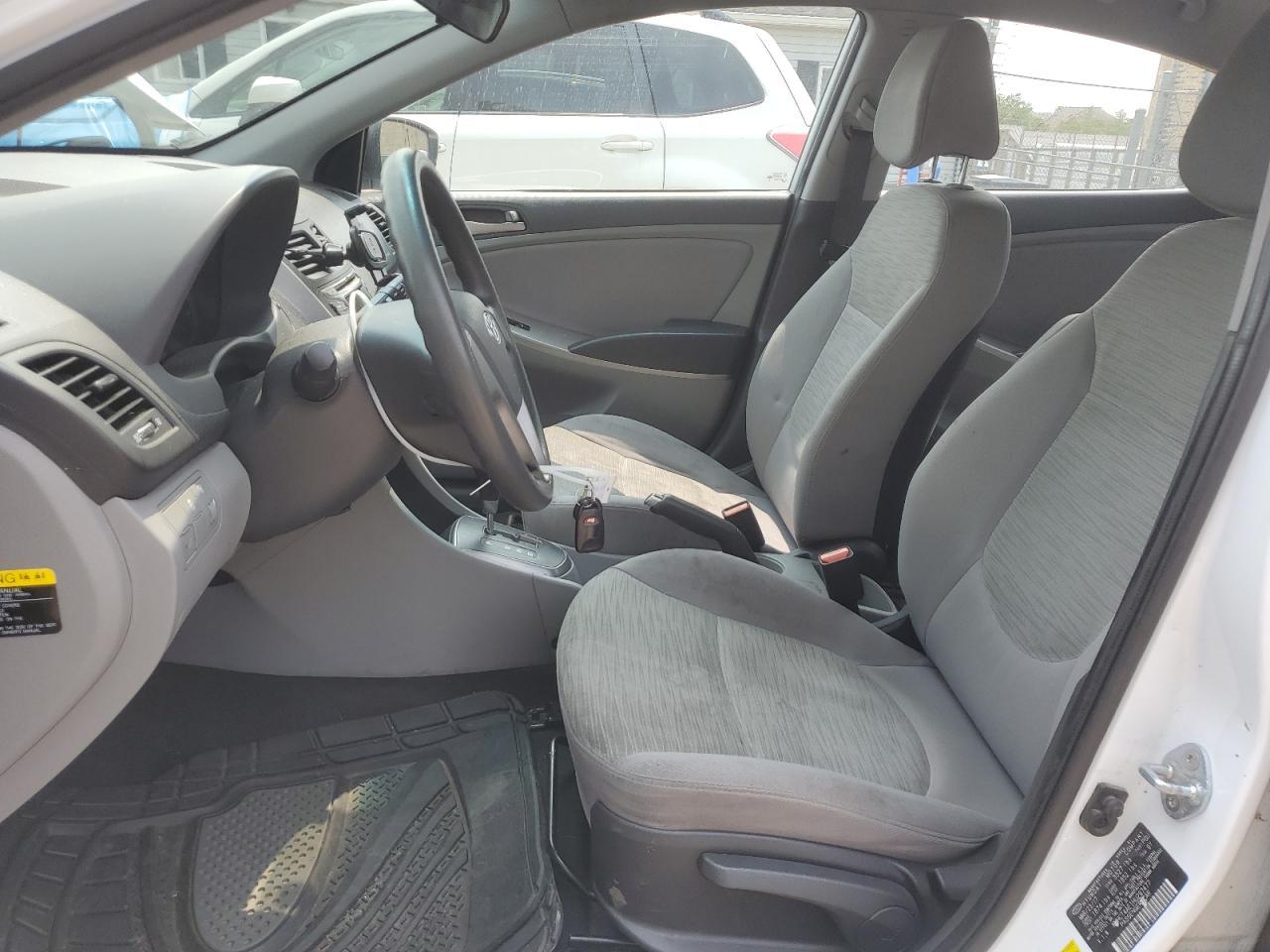 2017 Hyundai Accent Se - Image 7